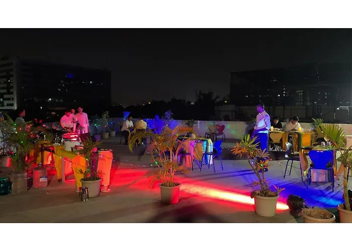 Hotel Apex International Near Mumbai Airport